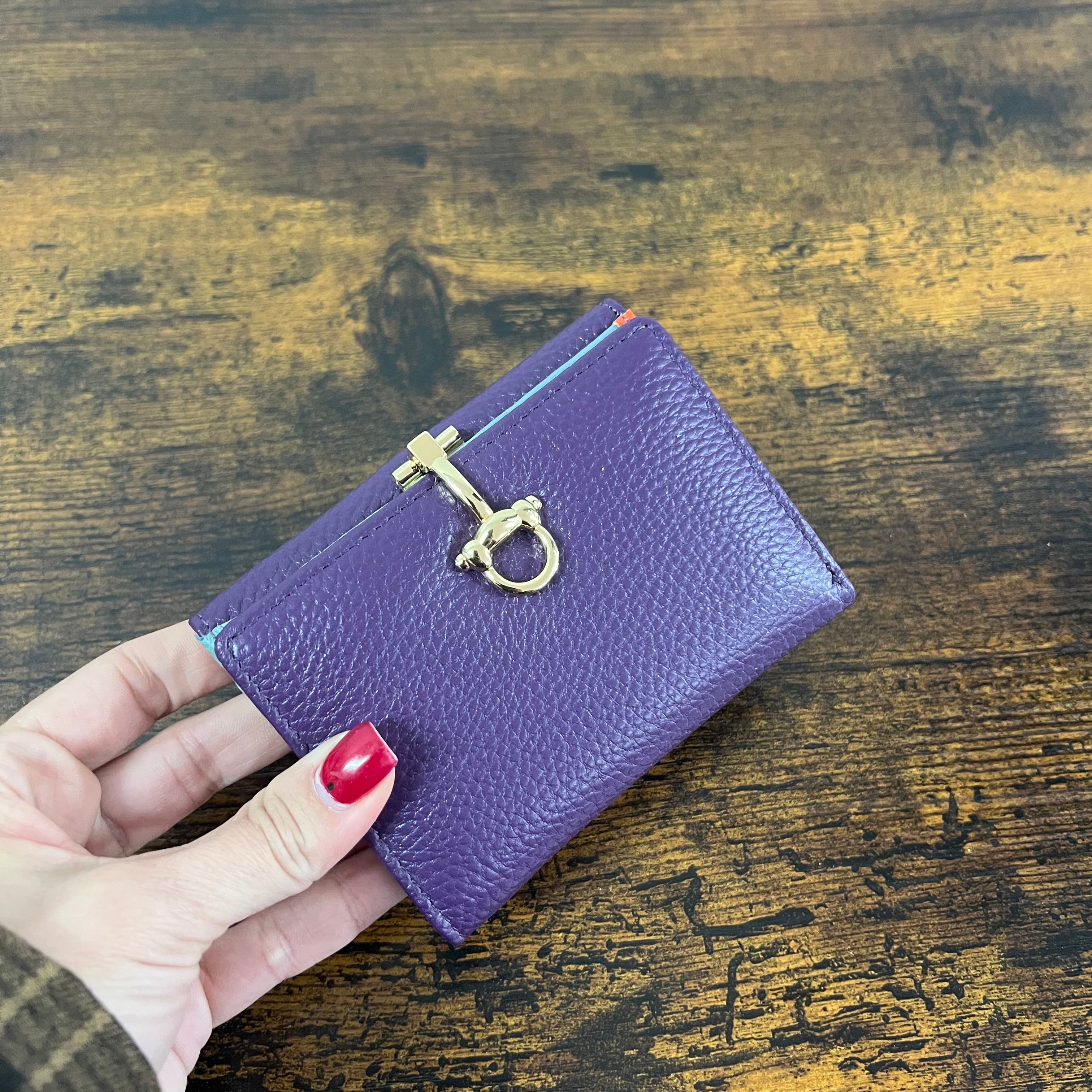 Feel pocket viola