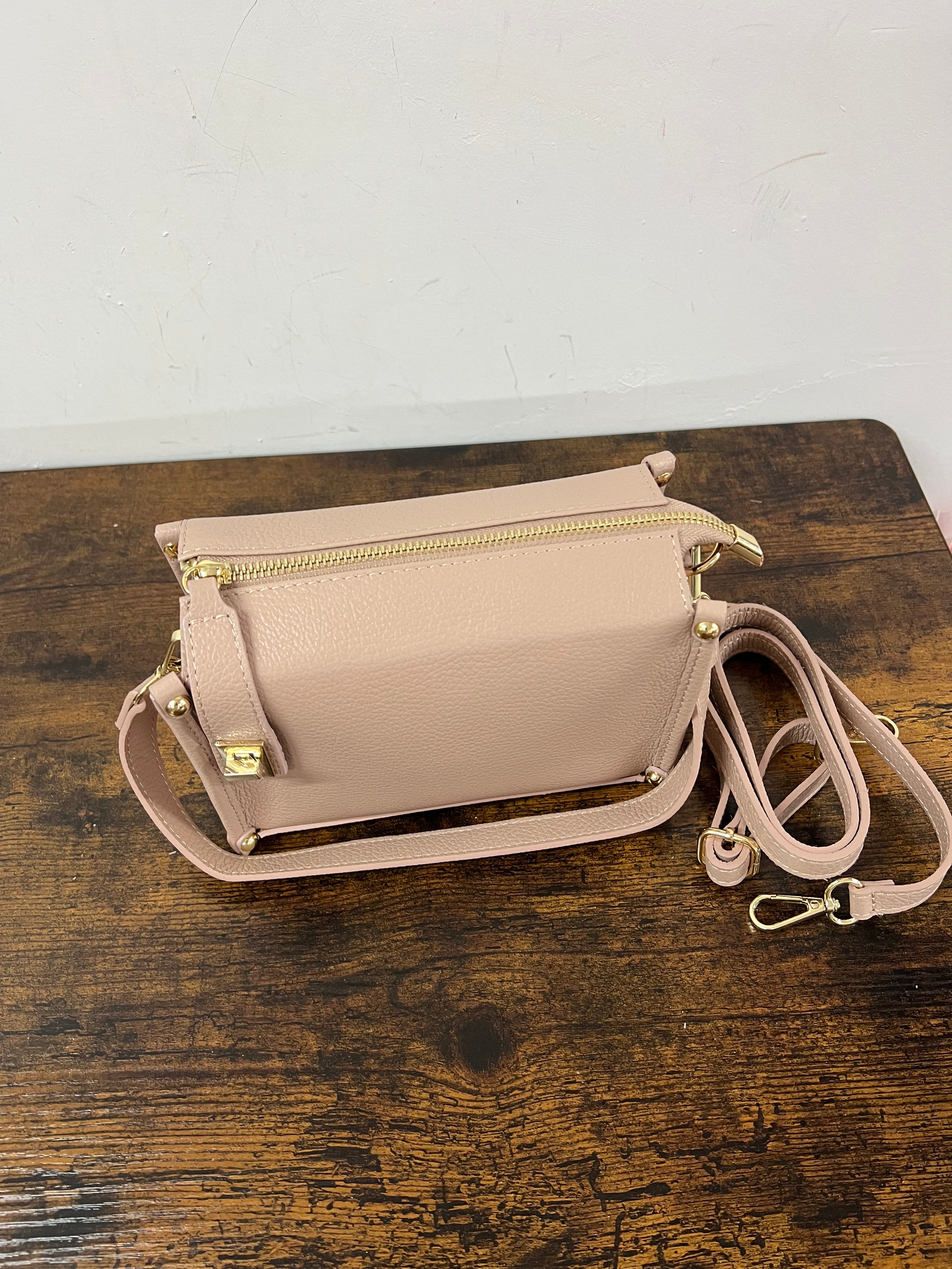 Twist mini nude