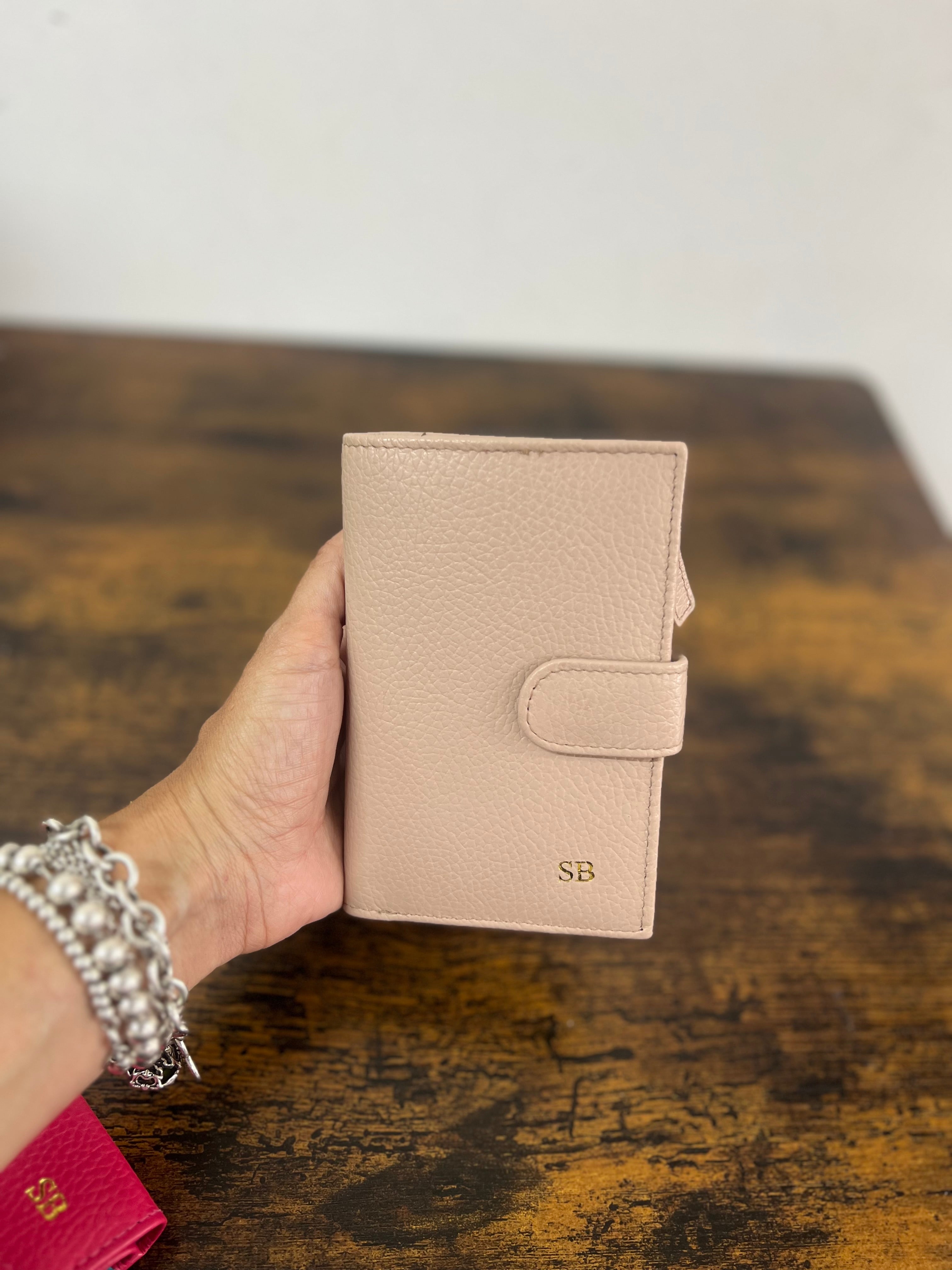 Kompatto z plus clip nude