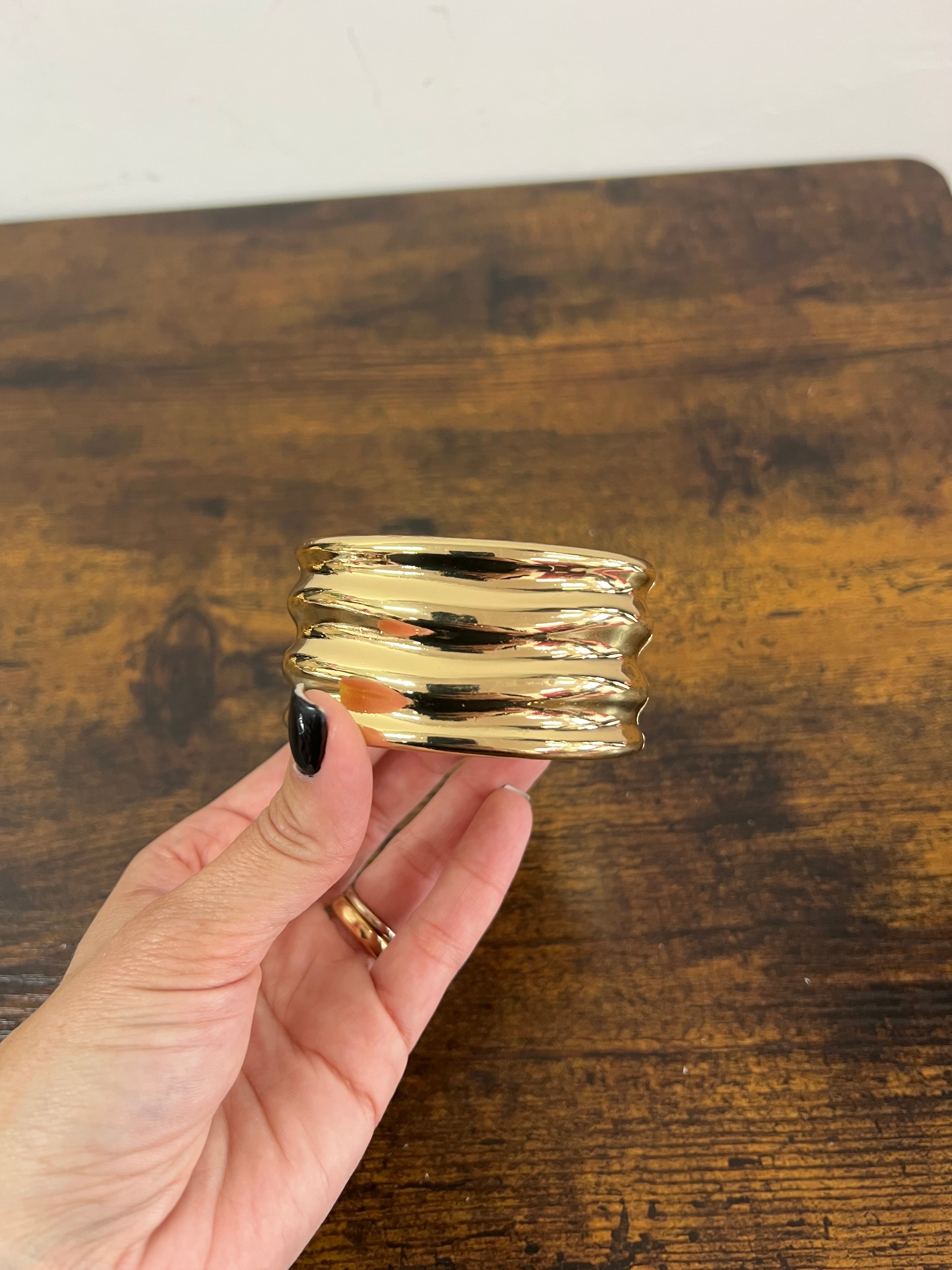 Bracciale rigido 3 onde dorato
