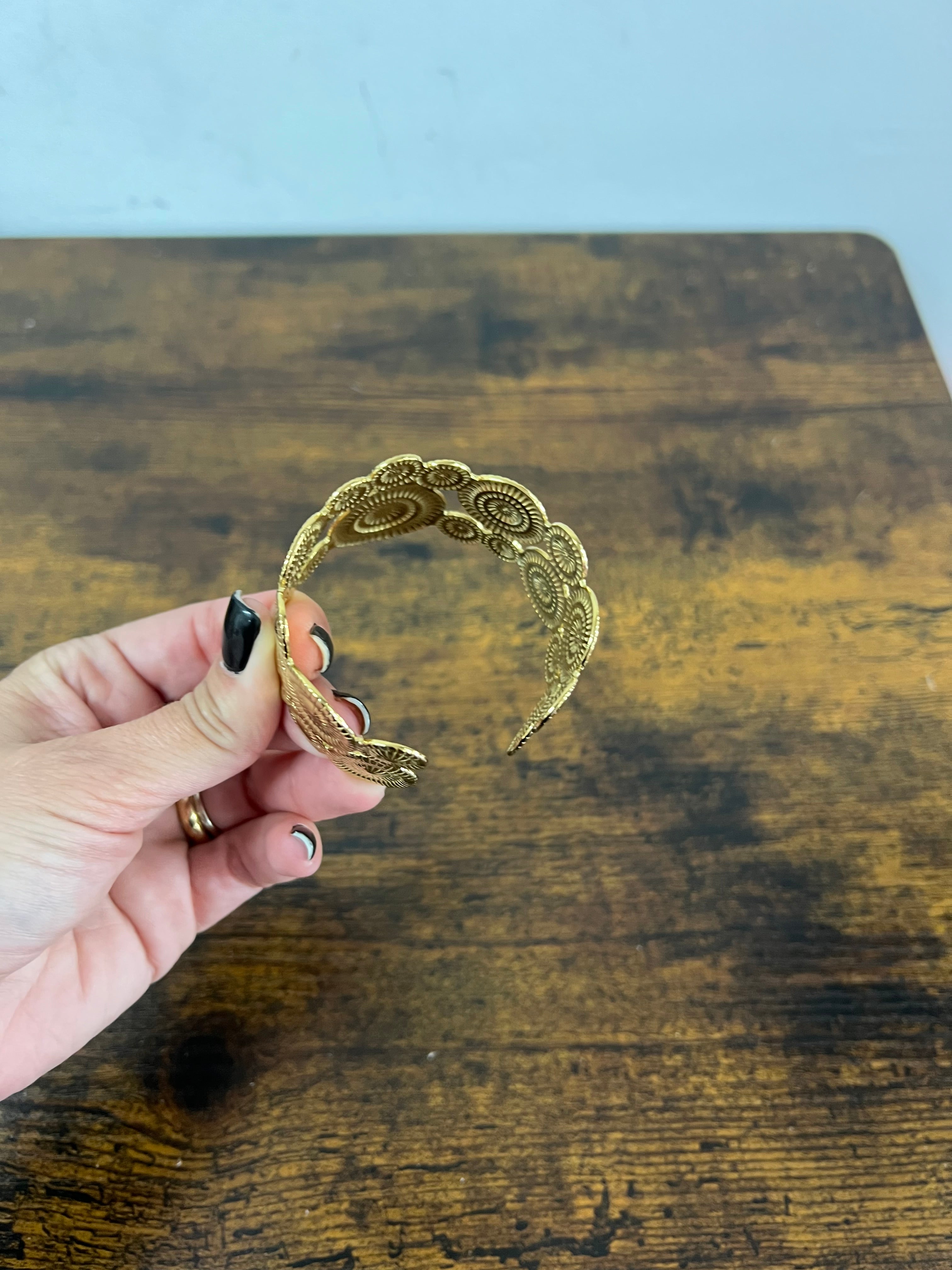 Bracciale rigido Ofelia dorato