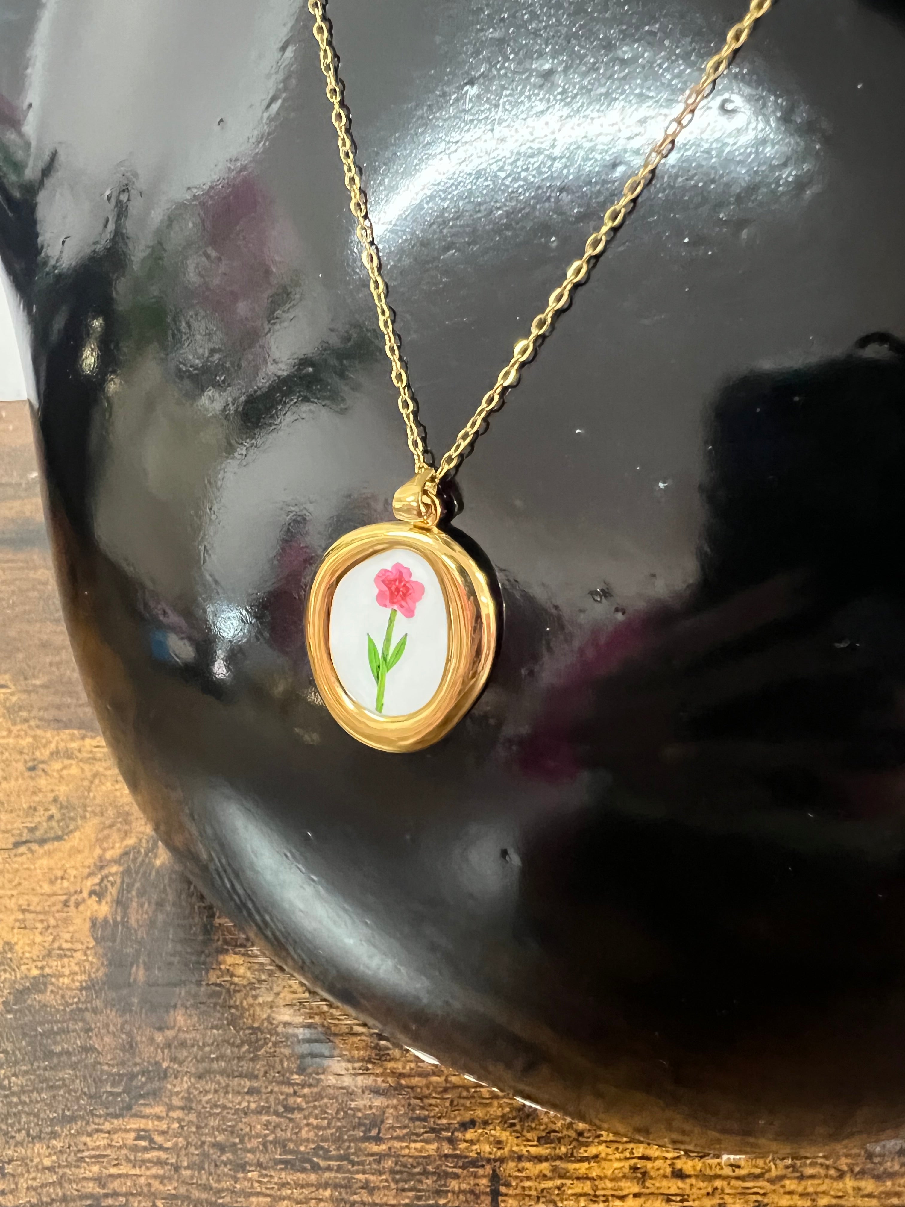 Necklace medal enamel fuchsia flower