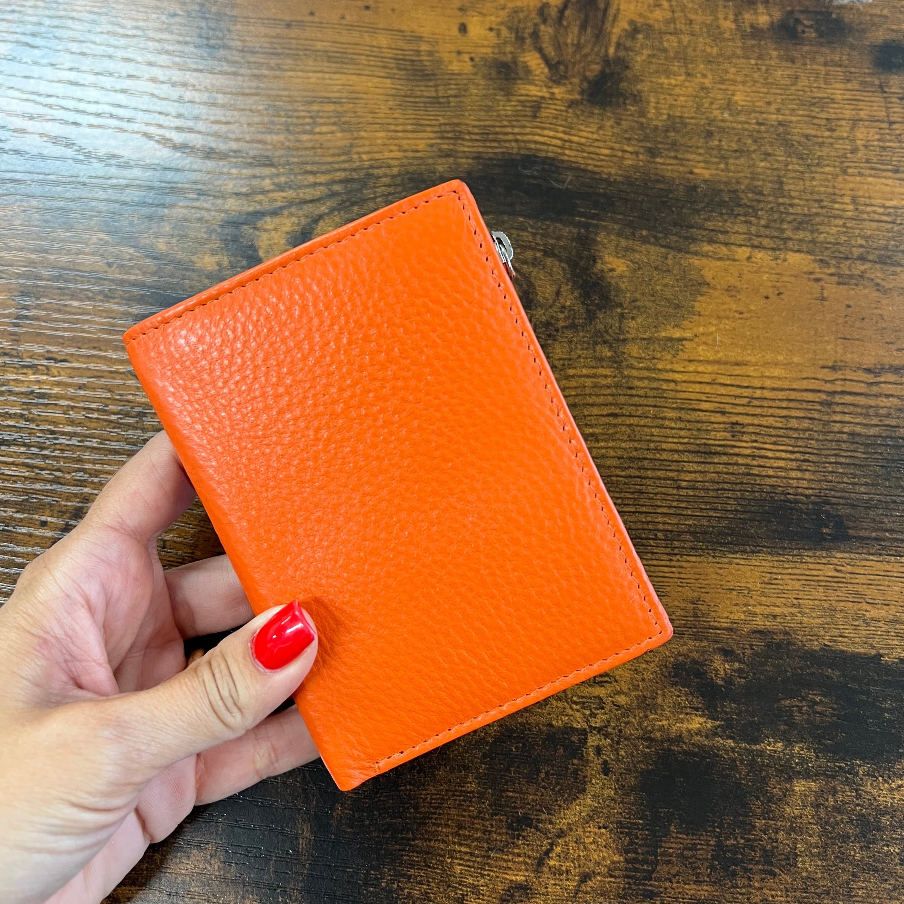 Kompatto arancio