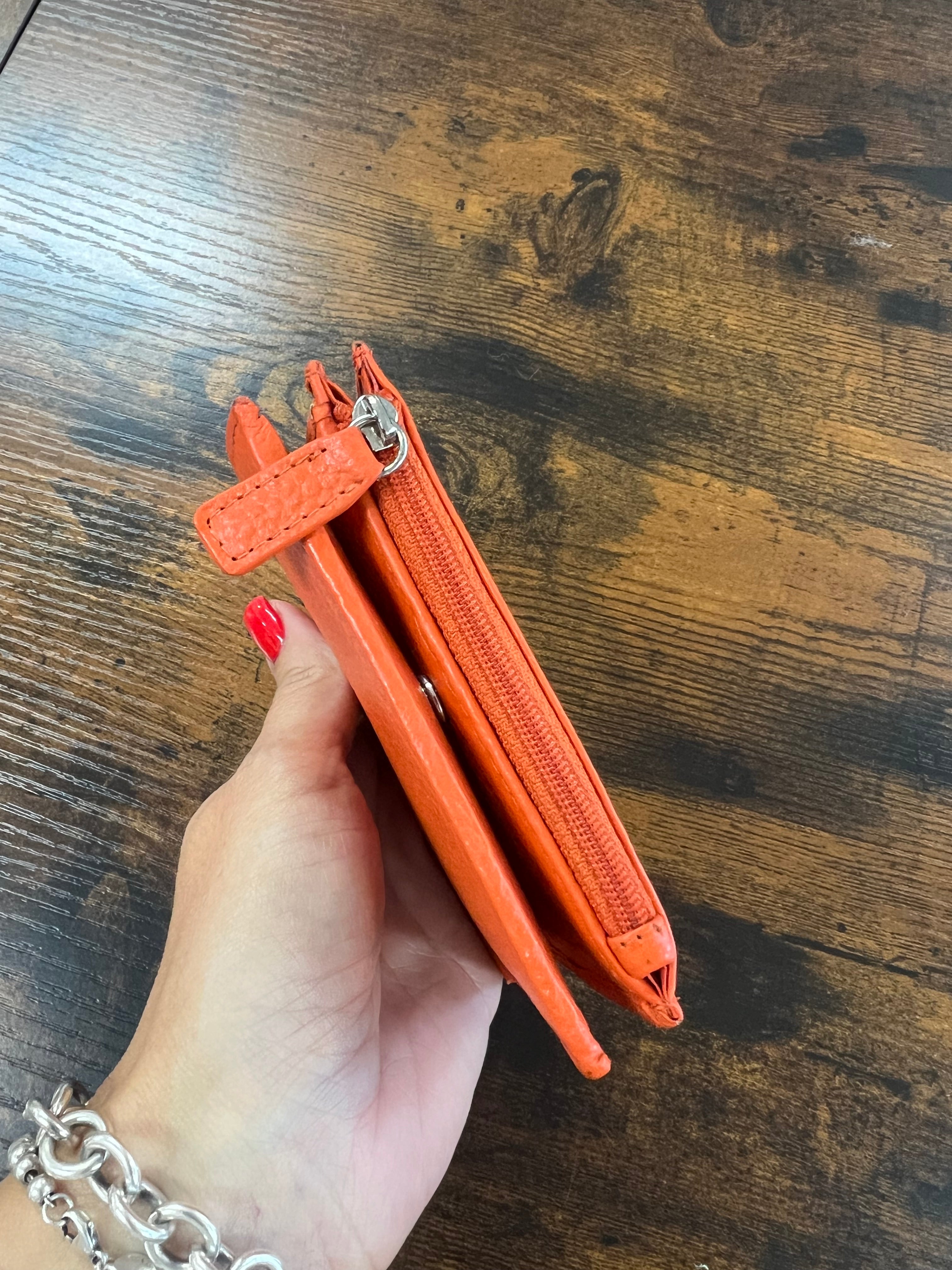 Kompatto arancio