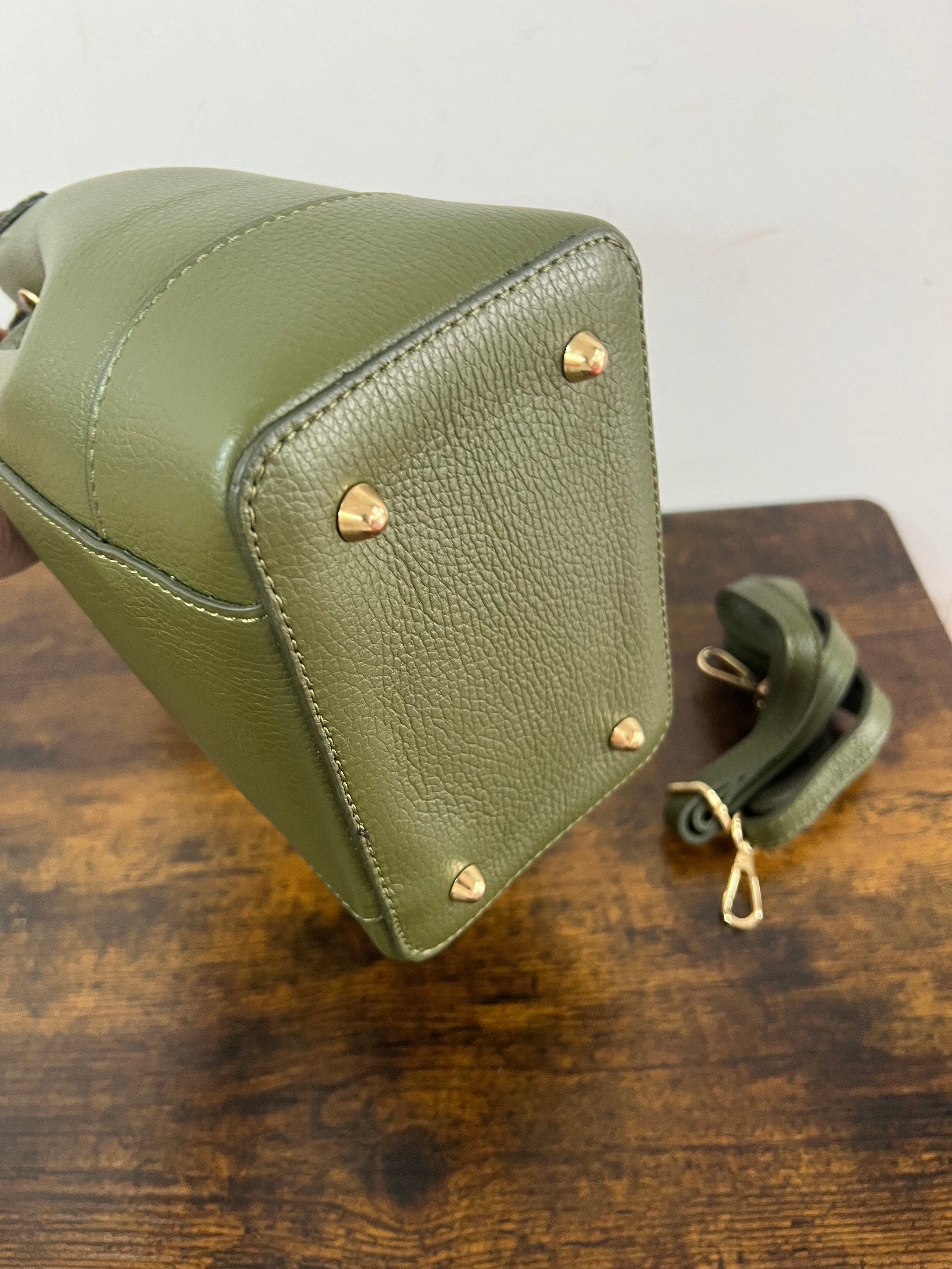 Sacchetto frange mini verde militare
