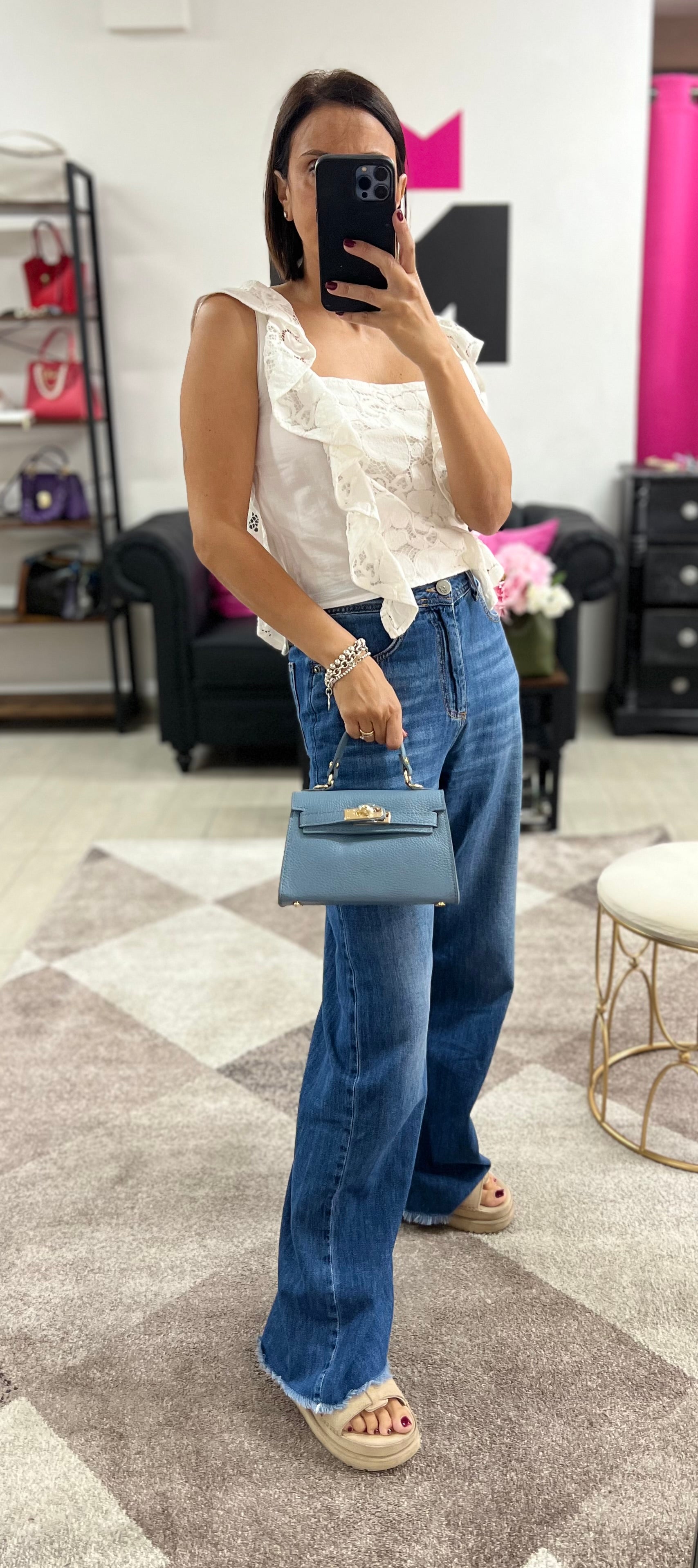 Kellie pocket avio