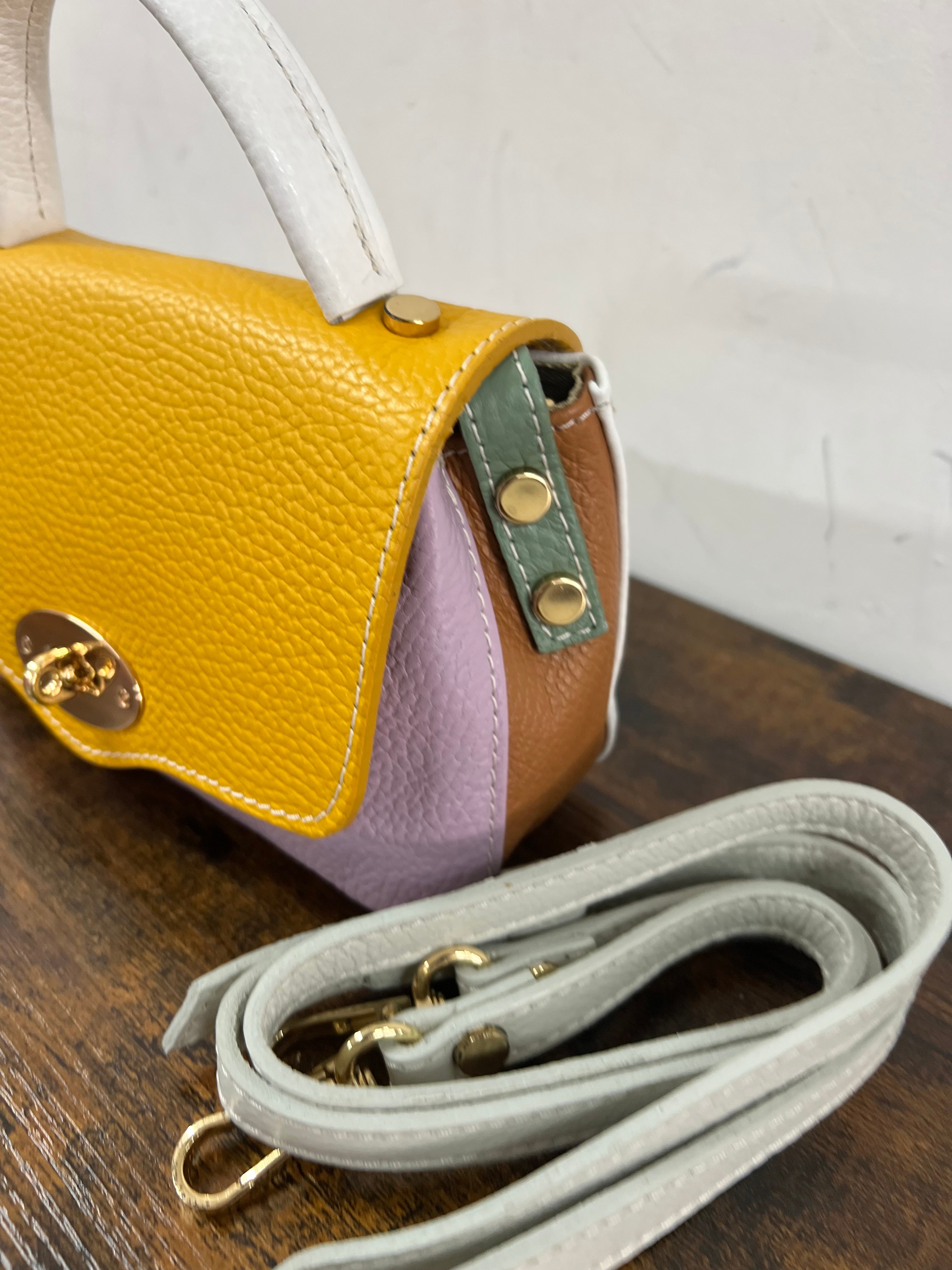 Country bag z pocket patchwork giallo e lilla